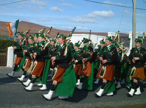 Dooagh Pipe Band in full stride